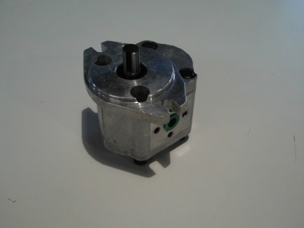 Lumag Maschinen Ersatzteil Hydraulikpumpe MD500H